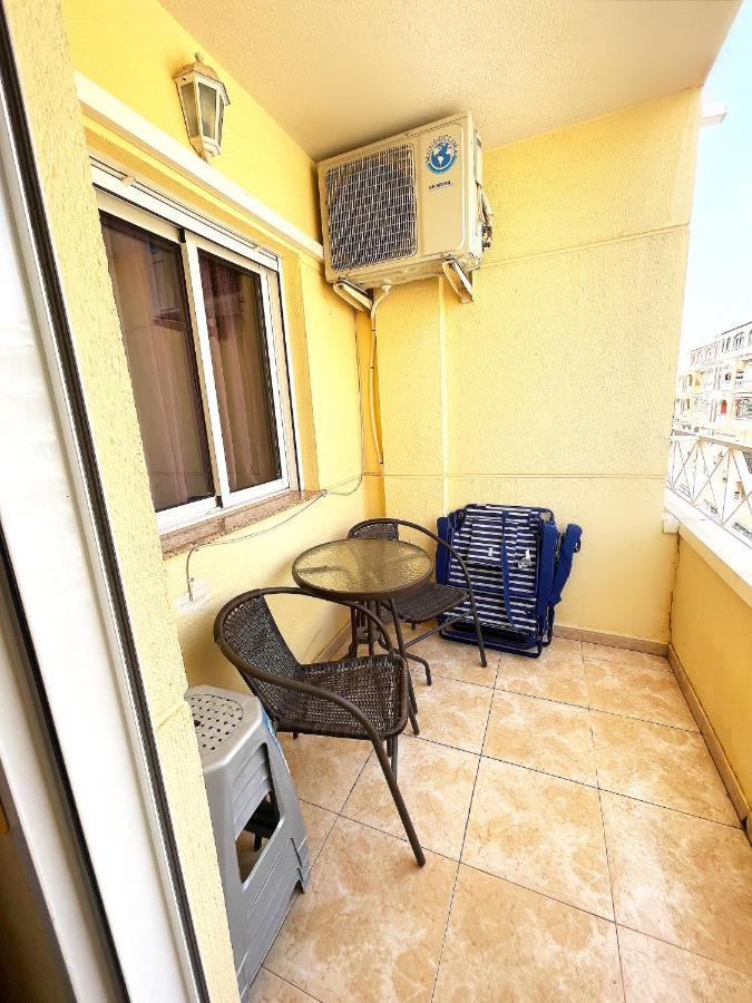 Daniela Apartament Torrevieja Exterior foto